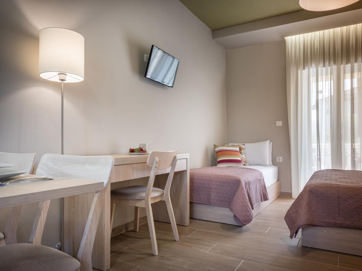 Katerina Studios Планос Екстер'єр фото