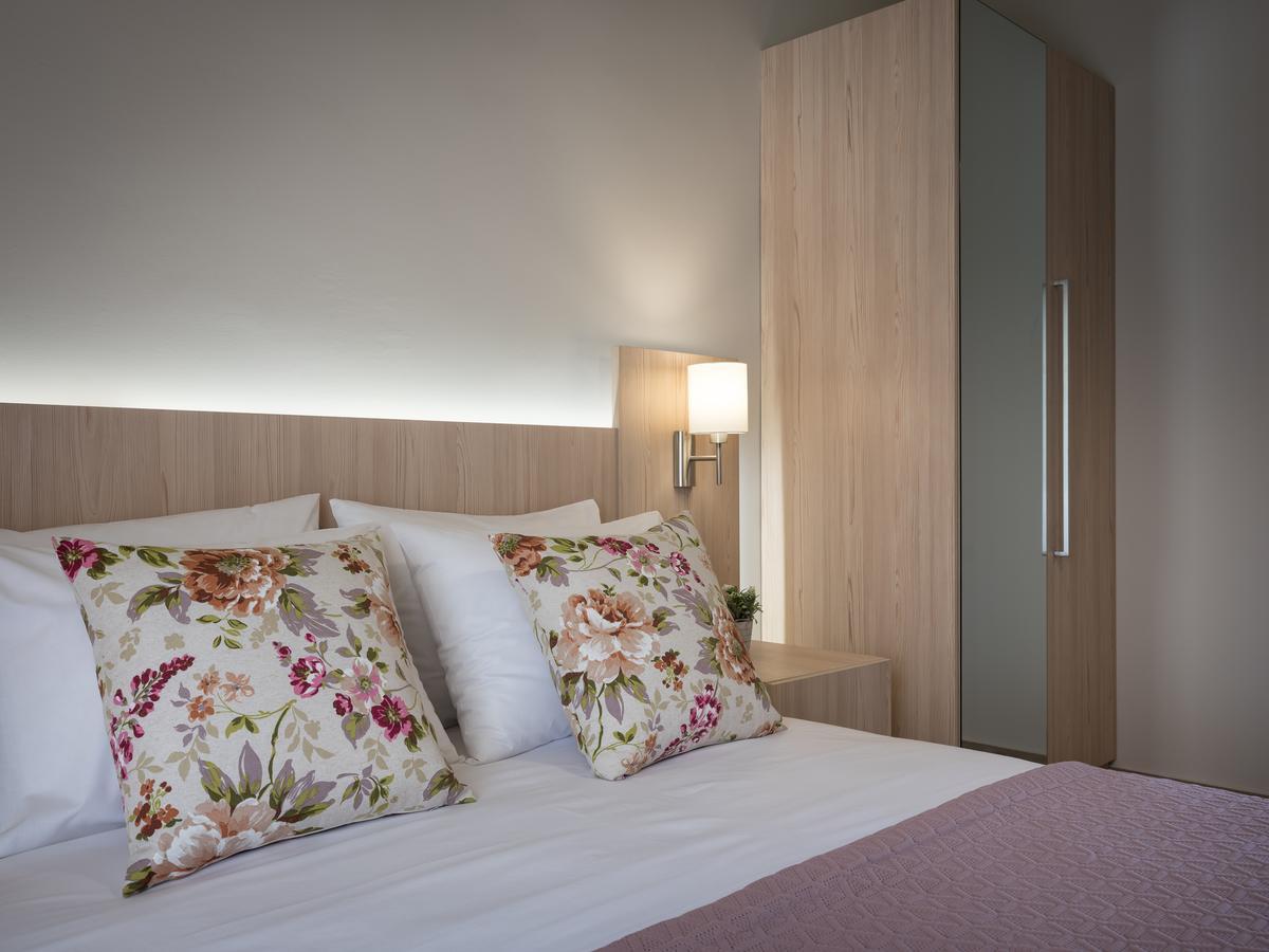 Katerina Studios Планос Екстер'єр фото